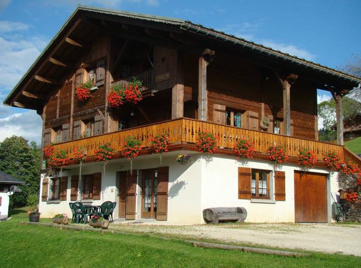Chalet pour 10 personnes, avec terrasse et jardin