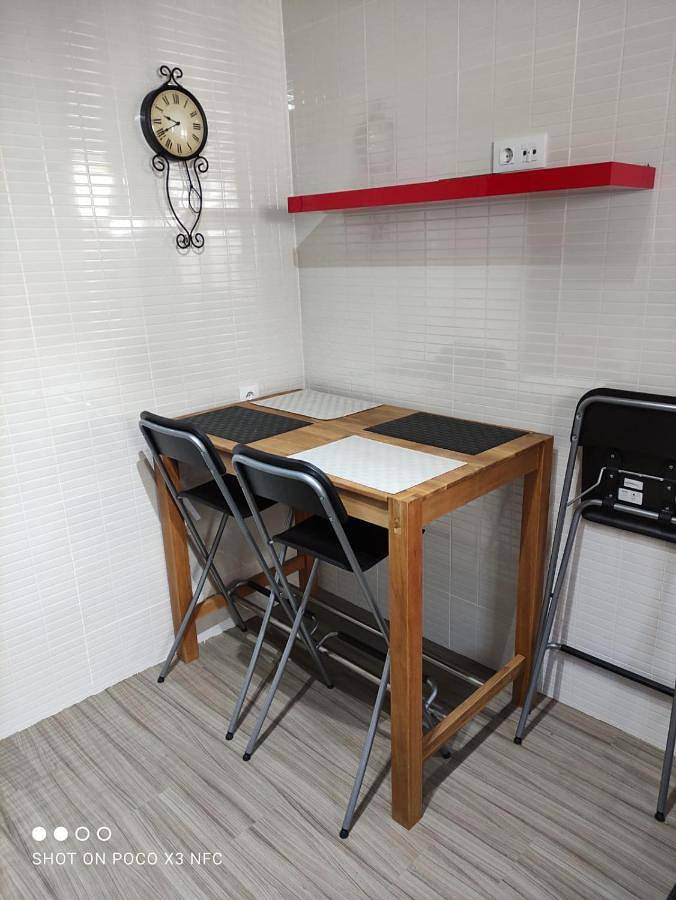 Apartamento de vacaciones para 6 personas, con balcón y vistas en Sierra de Grazalema - 4