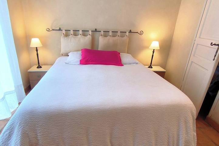 Villa pour 6 personnes, avec terrasse et jardin à Valbonne - 2