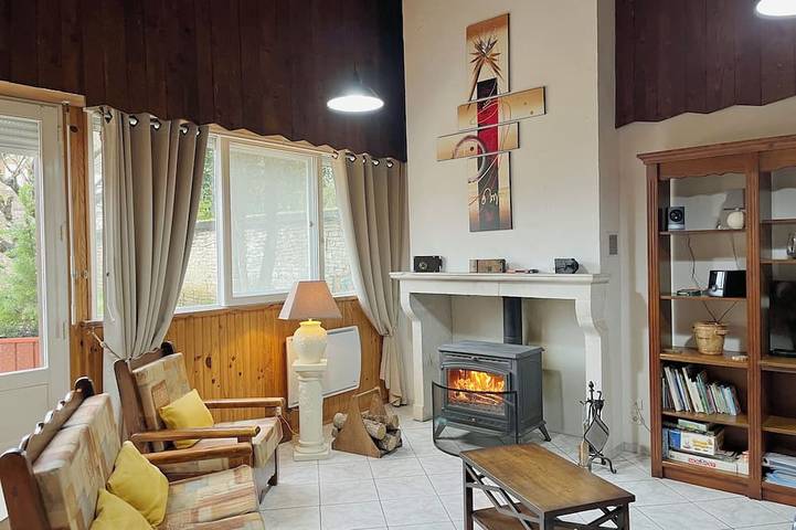 Successful holiday whatever the weather in Ancy-le-Franc, Avallon region