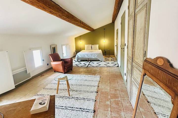 Location de vacances pour 12 personnes, avec Terrasse à Quarante - 3
