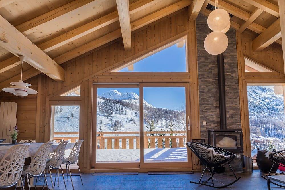 Chalet pour 20 Personnes dans Montgenèvre, Région de Briançon