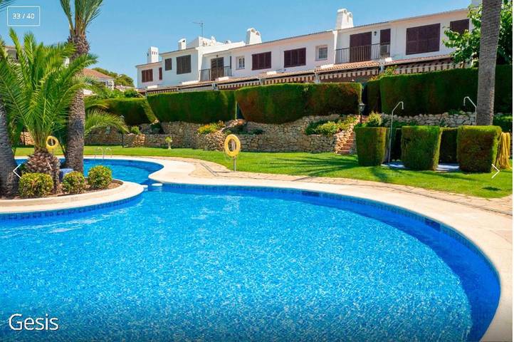 Location de vacances pour 6 personnes, avec vue et jardin ainsi que piscine et terrasse dans Segur de Calafell - 2