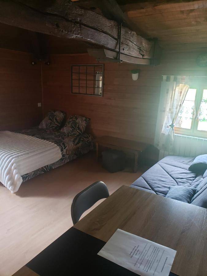 Gîte pour 2 personnes, avec terrasse et vue, animaux acceptés à Sigournais - 2