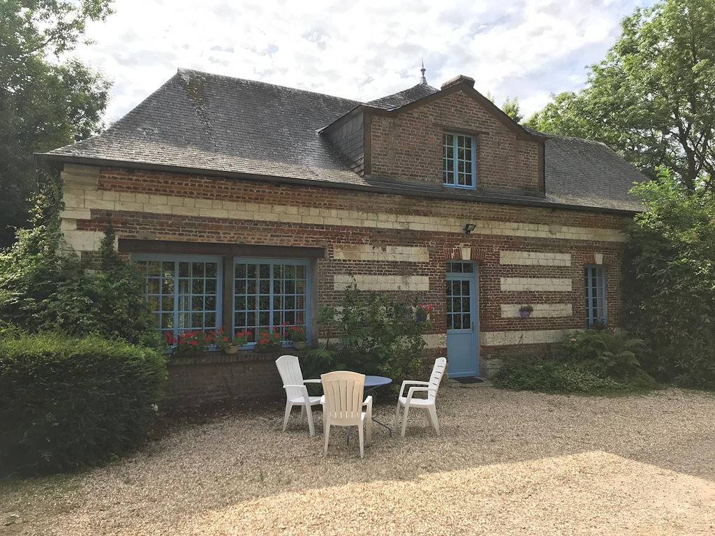 Château du Verbosc - La chambre rose in Touffreville-la-Corbeline, Parc naturel régional des Boucles de la Seine Normande