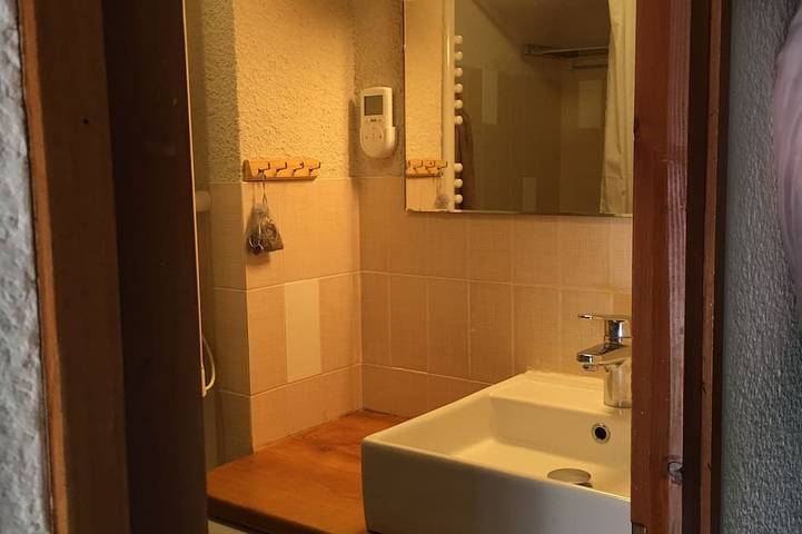 Ganze Wohnung, Abfahrt auf Skiern, Südterrasse, Panorama atemberaubend !! in Notre-Dame-de-Bellecombe, Albertville und Umgebung
