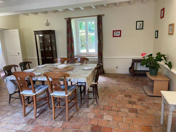 Location de vacances pour 9 personnes, avec sauna et jardin à Canchy - 4