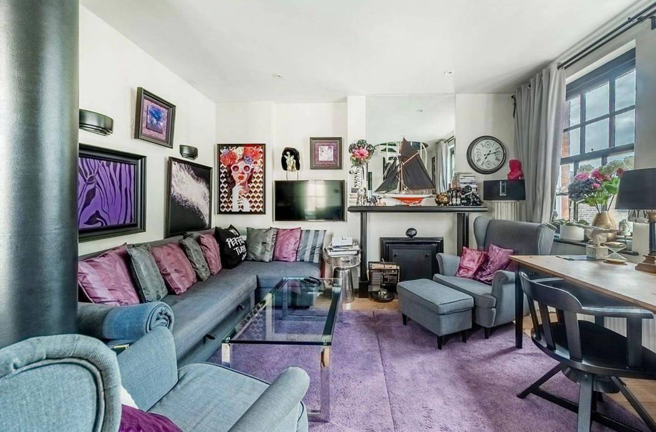 Ganze Ferienwohnung, 2 Bed Flat - Sleeps 4 - Balcony - Wifi in Kensington und Chelsea, London