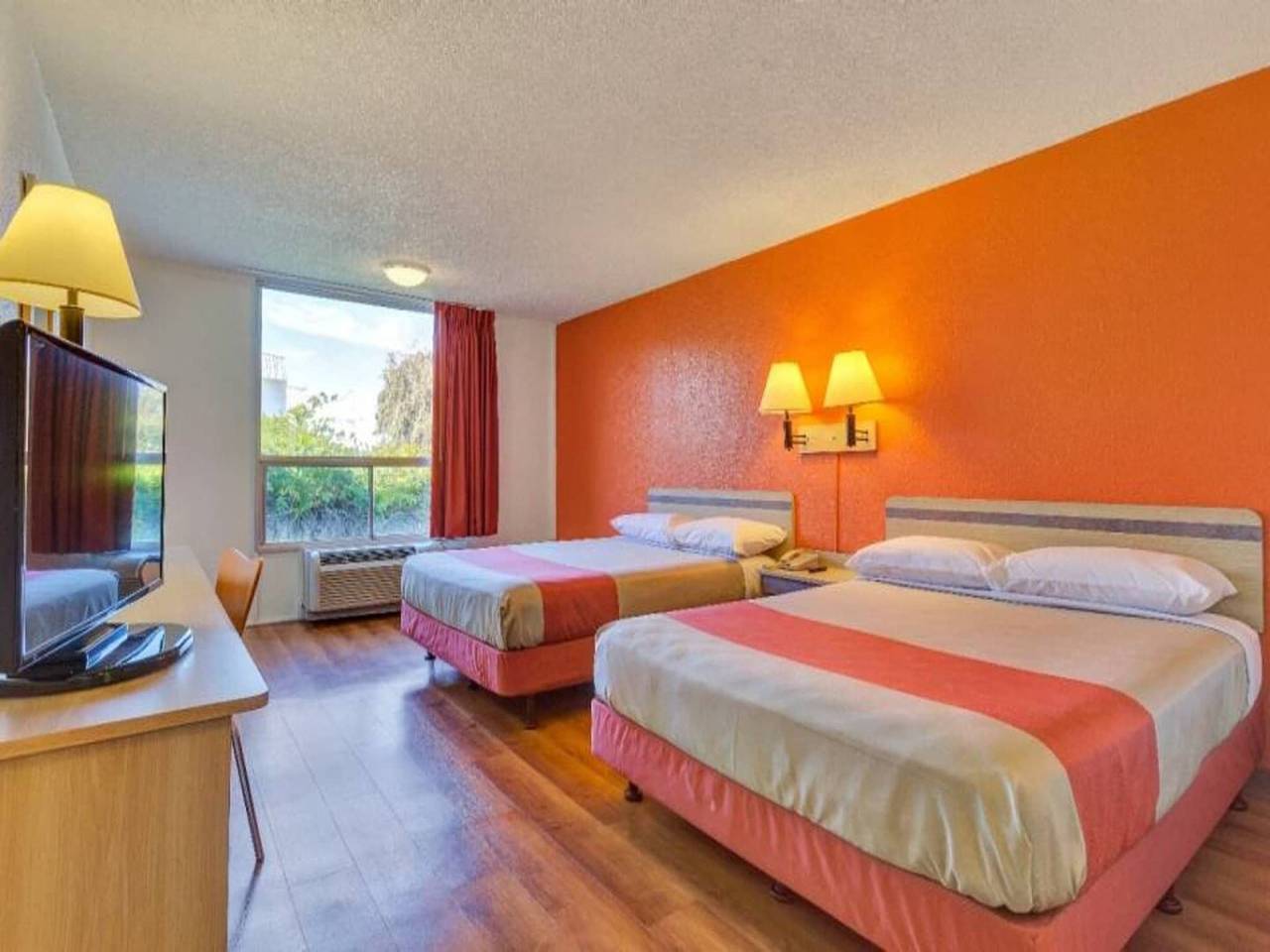 Ganze Wohnung, 2 Queensize-Betten | Minikühlschrank in Belmont (California), Silicon Valley