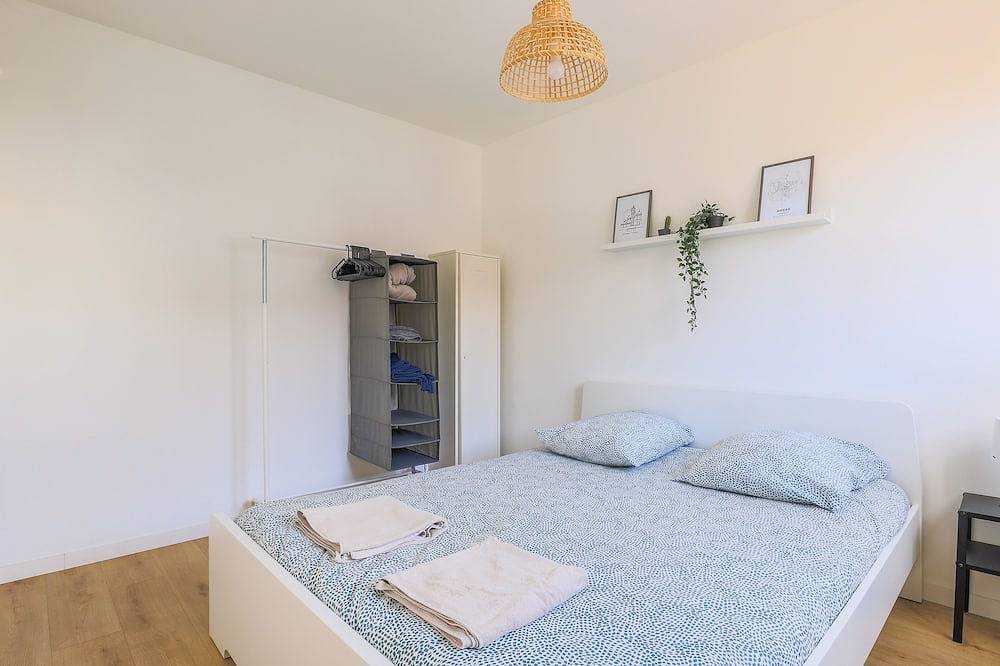Entire apartment, Appartement Familial arriere gare in Arras, Arras region