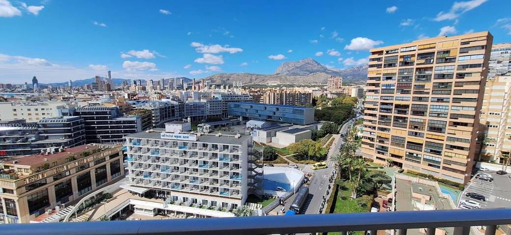 Casa rural para 6 personas, con terraza en Benidorm - 4