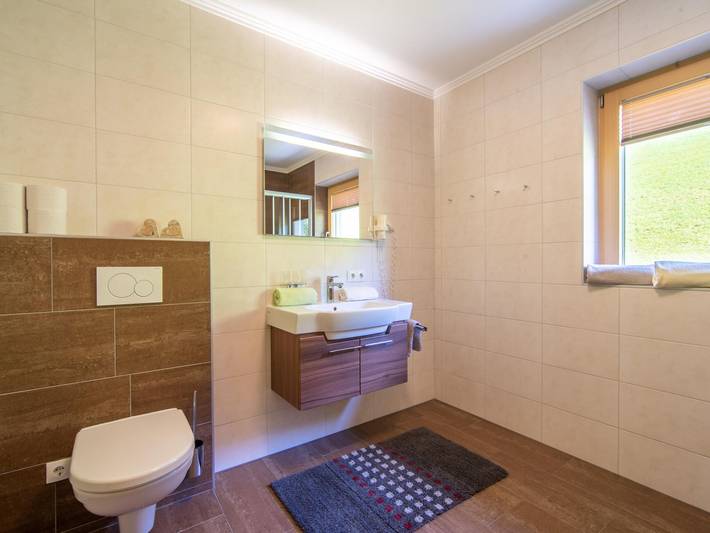Geheel appartement, Ruim appartement vlak bij het skigebied in Gerlosberg, Bezirk Schwaz