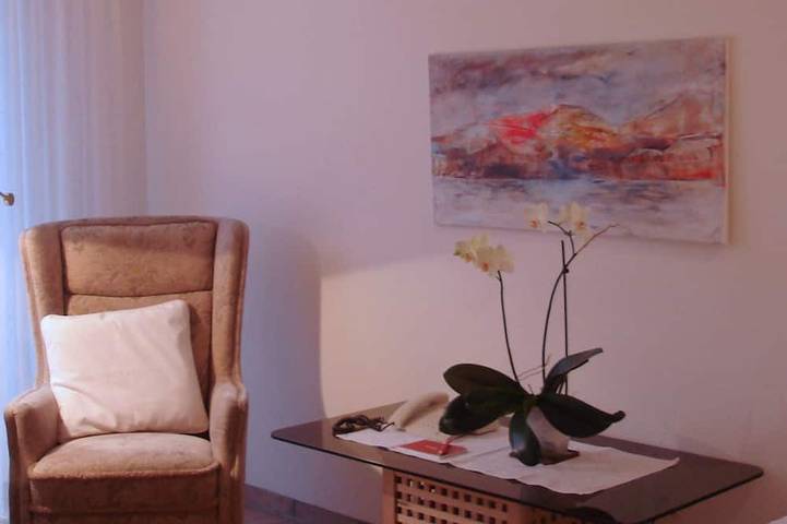 Gîte pour 2 personnes, avec terrasse et jardin à Badenweiler - 2