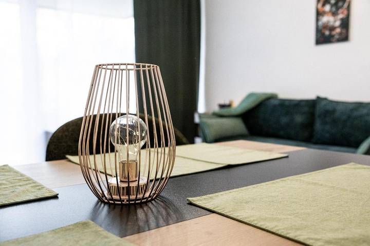 Ferienwohnung für 4 Personen, mit Balkon und Seeblick sowie Ausblick in Bielefeld - 3