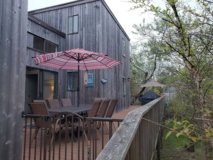 Vacation house for 12 people, with terrace in Fire Island