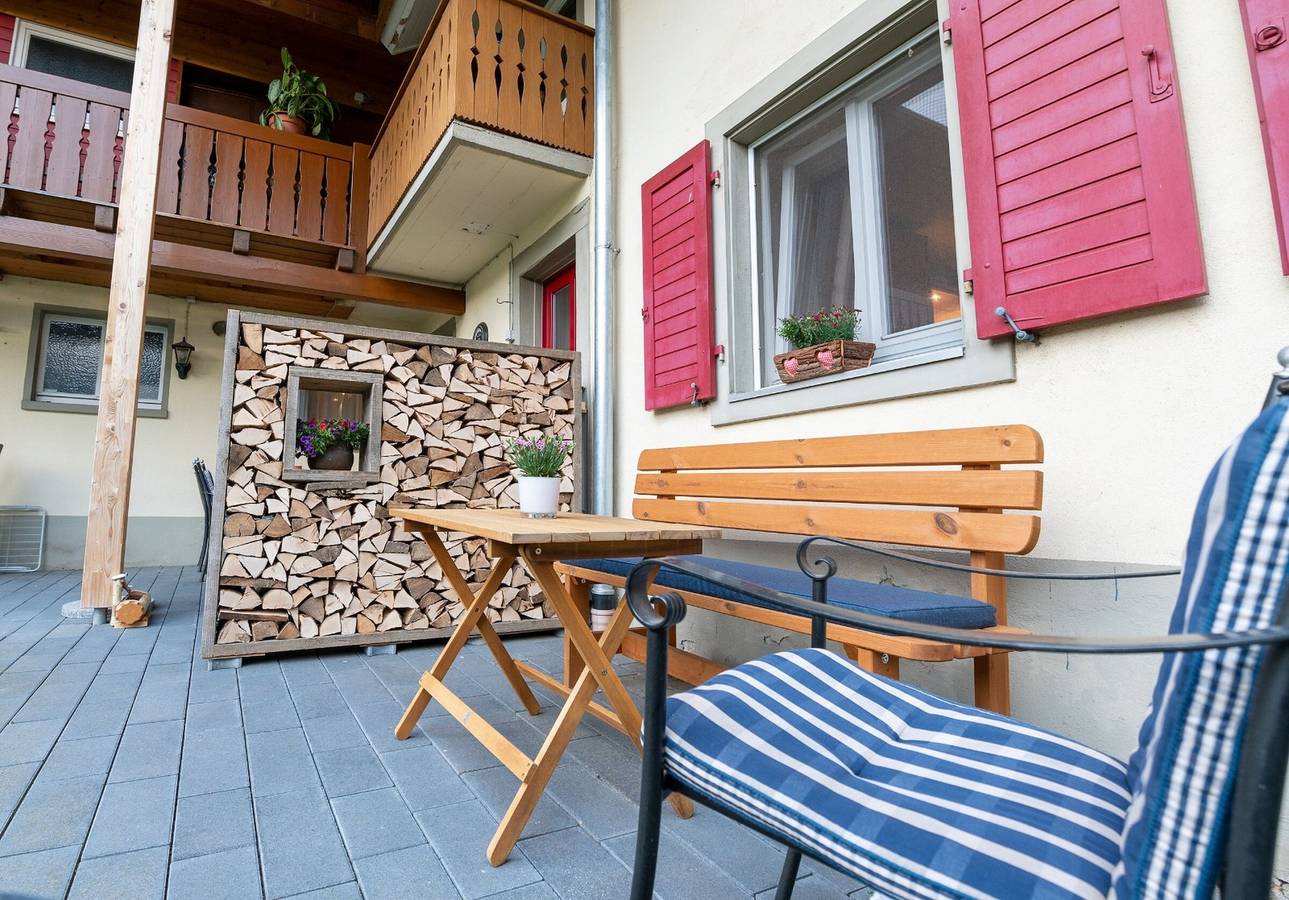 Ganze Ferienwohnung, Haus Belchenwind - Belchenwind Typ B, 65qm, Terrasse, max. 2 Personen in Untermünstertal, Münstertal