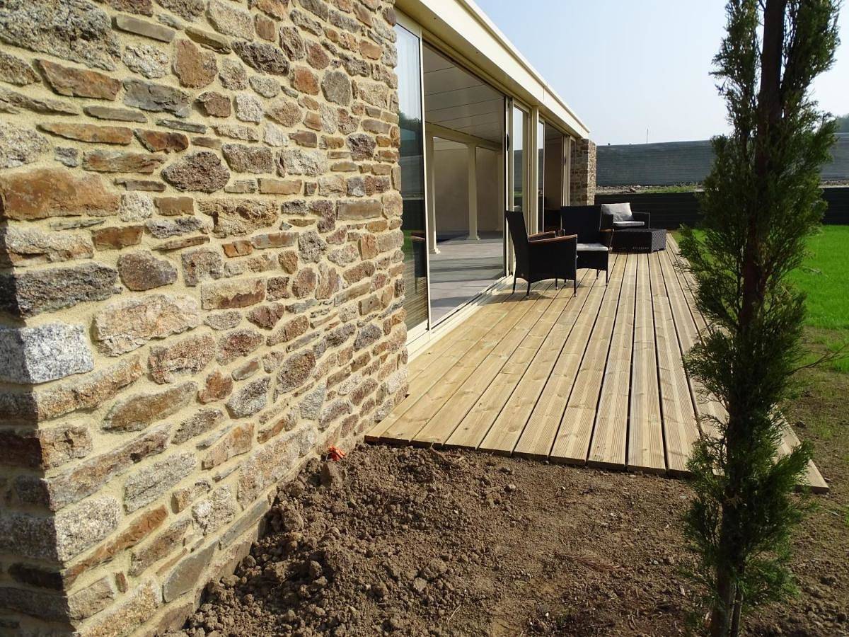 Maison de vacances pour 4 personnes avec jacuzzi in Calorguen, Région de Dinan
