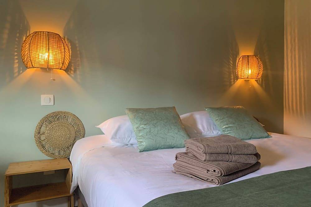 Maison d'hôtes & Spa Table d'hôtes : L'Écurie de Luzerand in Menglon, Région de Die