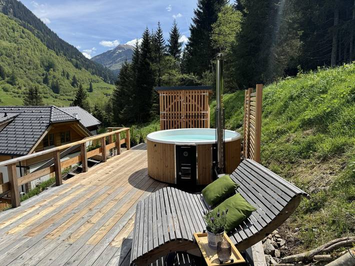 Luxus Chalet mit Whirlpool, Sauna und 4 Terrassen in Rottenmanner und Wölzer Tauern, Irdning-Donnersbachtal