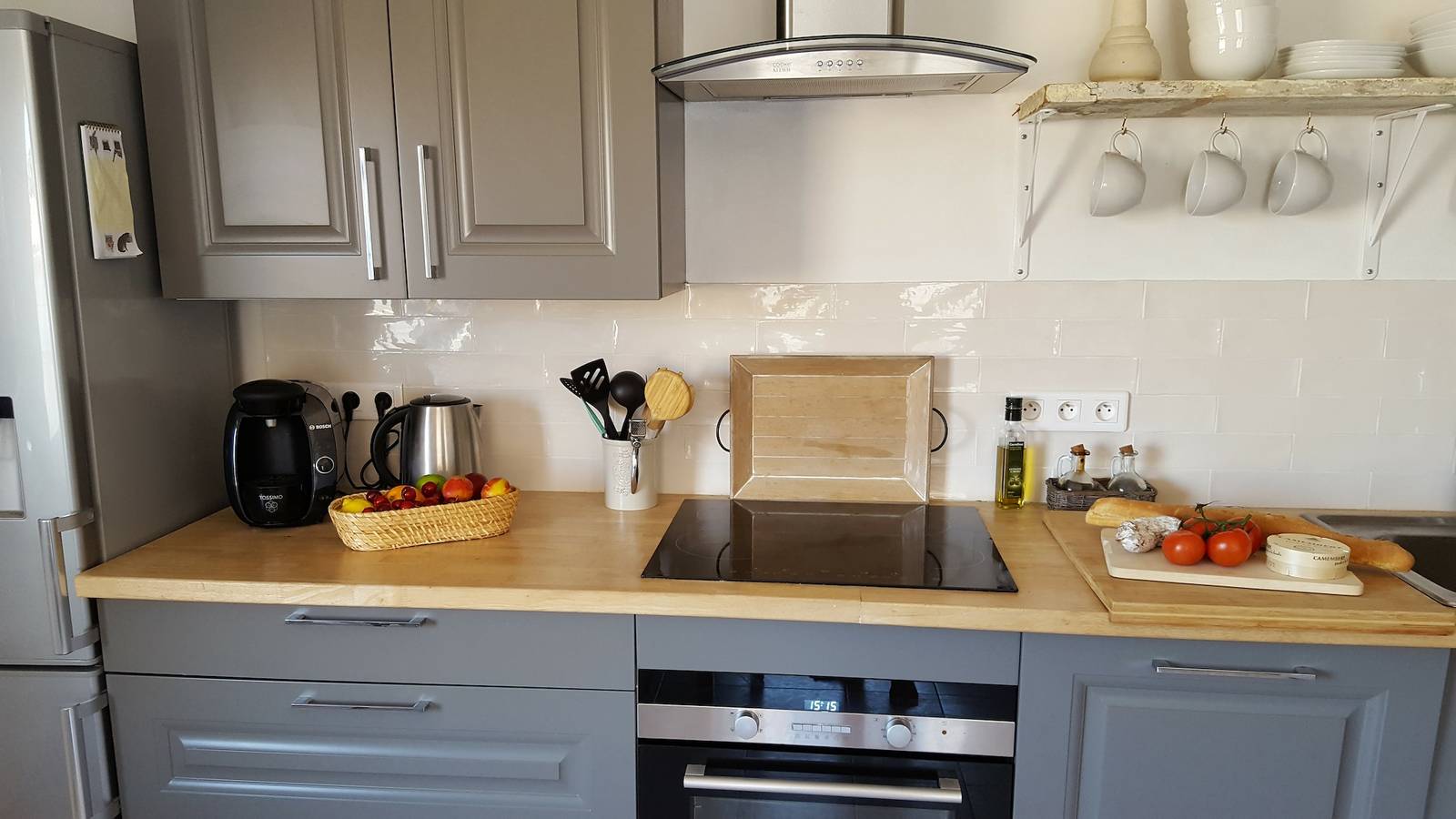 1Bed Cottage Sleeps 4- Sea Views, Balcony, Parking in Mèze, Côte d'Améthyste