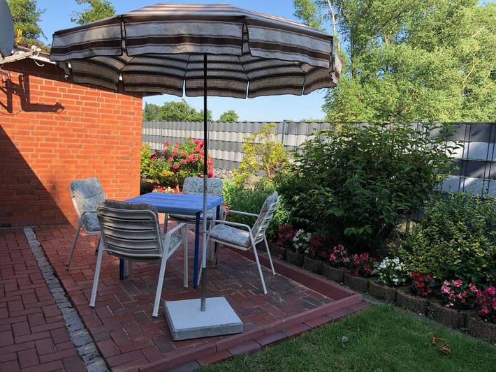 Ferienhaus für 4 Personen, mit Terrasse und Garten sowie Ausblick in Hemmoor