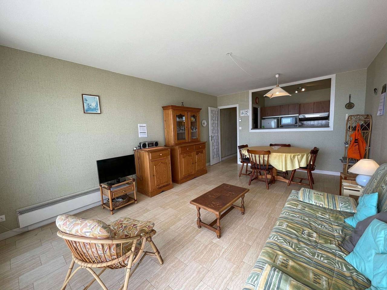 Appartement entier, Appartement familial à 50m de la plage avec parking privé, balcon et lave-linge in Saint-Hilaire-de-Riez, Vendée