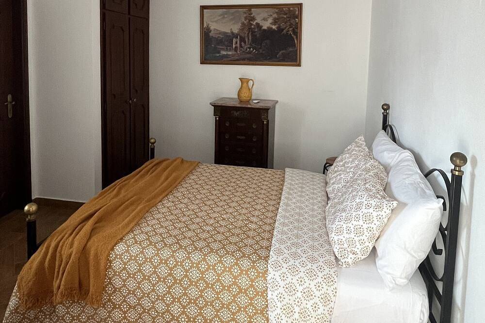 Apartamento inteiro, Vista Mourisca: O seu refúgio em Mourão! in Mourão, Distrito de Évora