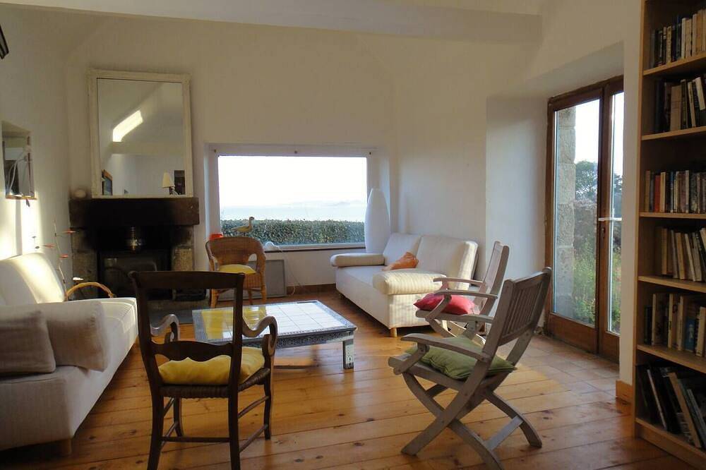 Gîte des Hortensias - Old farmhouse - Sea view in Carantec, Ceinture Dorée