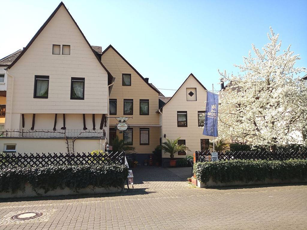 Im Weingut Konzen-Dehren 2 in Ellenz-Poltersdorf, Cochem-Zell
