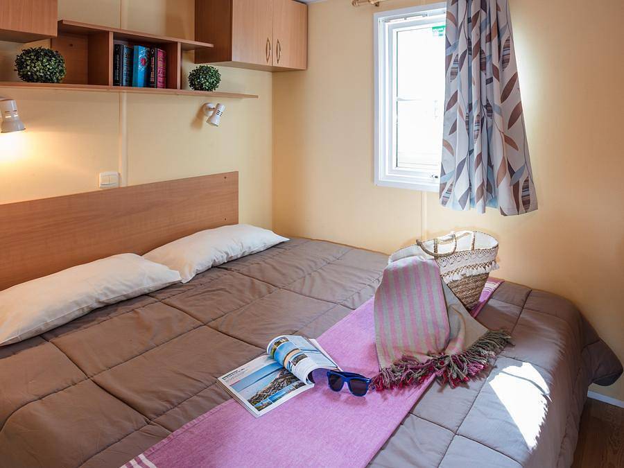 Camping Domaine de Ker Ys - Mobilhome 6 personnes - Classic Xl | 2 Ch. | 4/6 Pers. | Terrasse surélevée in Iroise