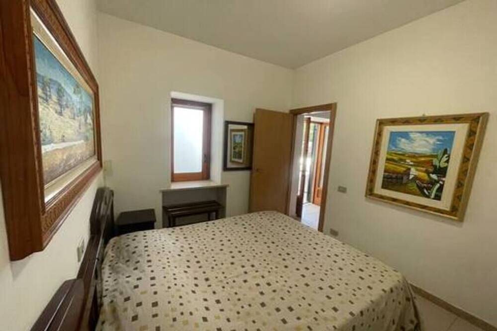 Appartamento intero, Comodo appartamento Trilocale con doppi servizi e a piano terra - Porticello in Vieste, Gargano