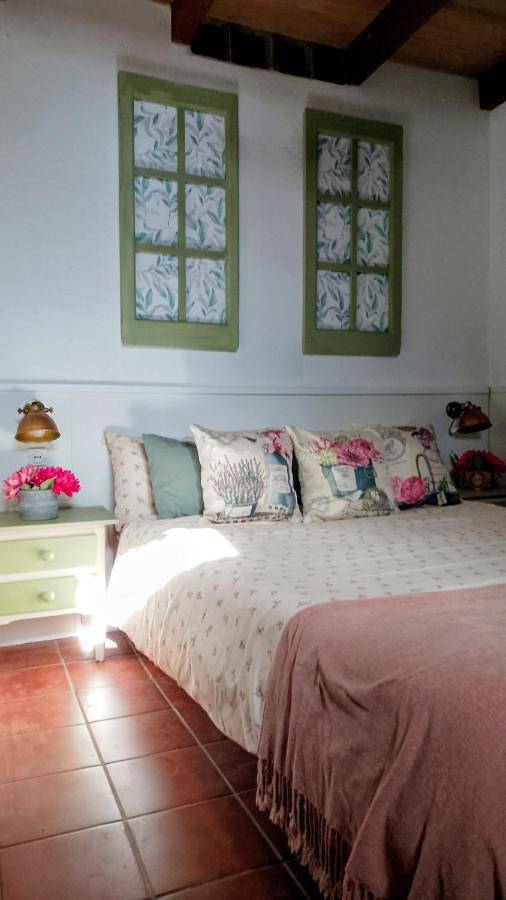 Casa rural con piscina para 2 personas, con vistas además de piscina y jardín en Provincia de Sevilla - 2