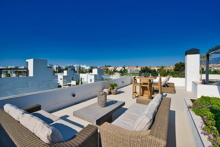 Casa rural para 10 personas, con Balcón además de Terraza y Jardín en San Pedro Alcántara - 3
