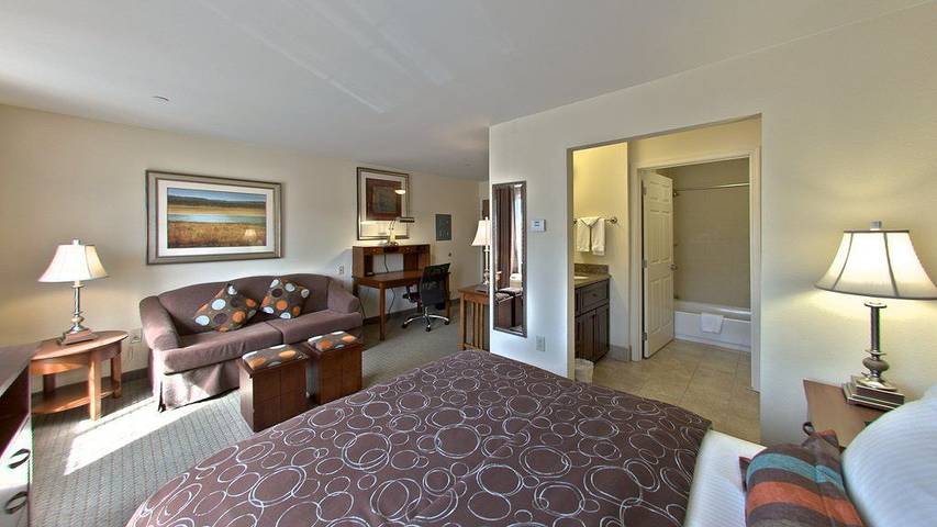 Hotel para 2 personas, con piscina - 1