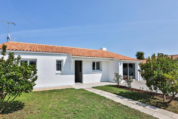 Villa pour 6 personnes, avec jardin et jacuzzi aux Les Sables-d'Olonne - 4