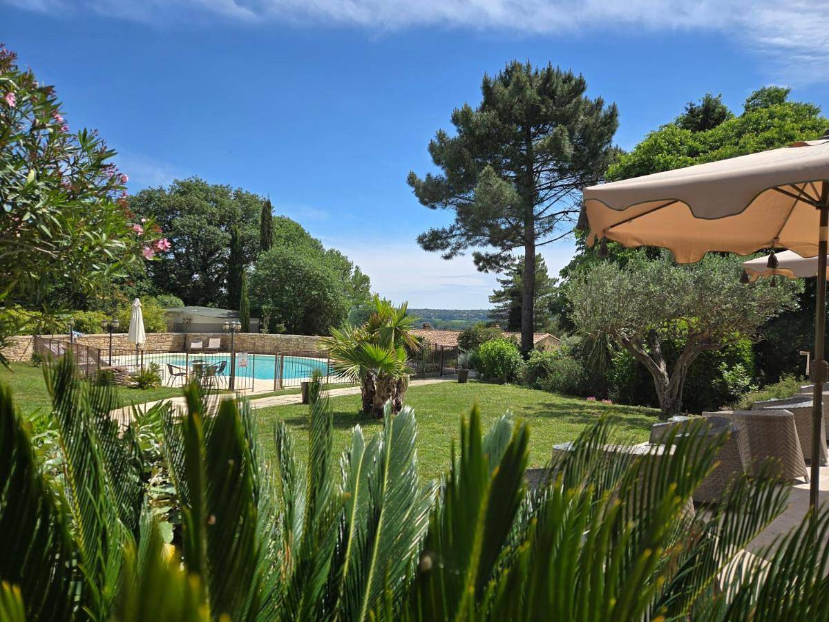 Cérès - Boutique-Hôtel & Spa - Élégance en Terre d'Uzès in Saint-Quentin-la-Poterie, Région de Nîmes