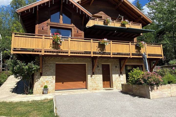 Chalet pour 4 personnes, avec Terrasse et Jardin à Allos