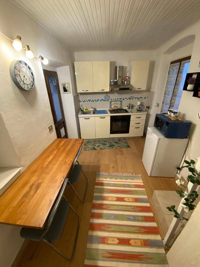 B&b per 2 persone, con Balcone e Terrazza a Comune di Verbania