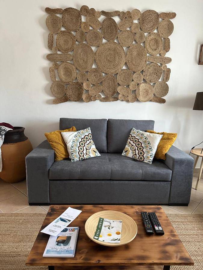 Location de vacances pour 4 personnes, avec terrasse ainsi que piscine et vue à Moura - 3