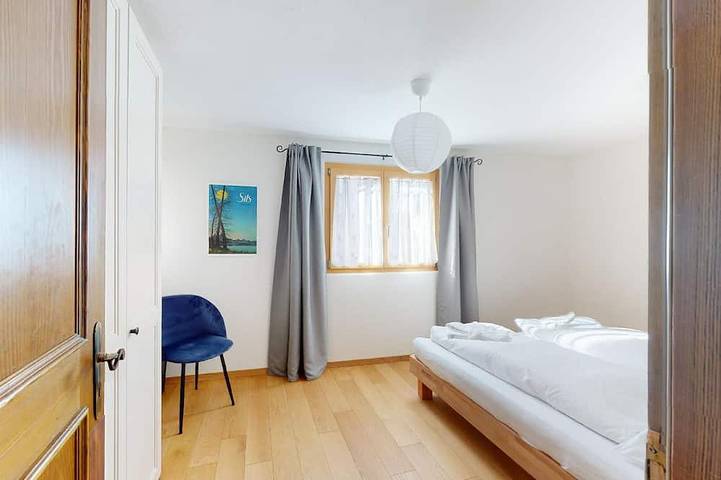 Ganze Wohnung, Ferienwohnung in Champfèr: 96 m², Terrasse, Kamin und Bergblick in Silvaplana, Sankt Moritz