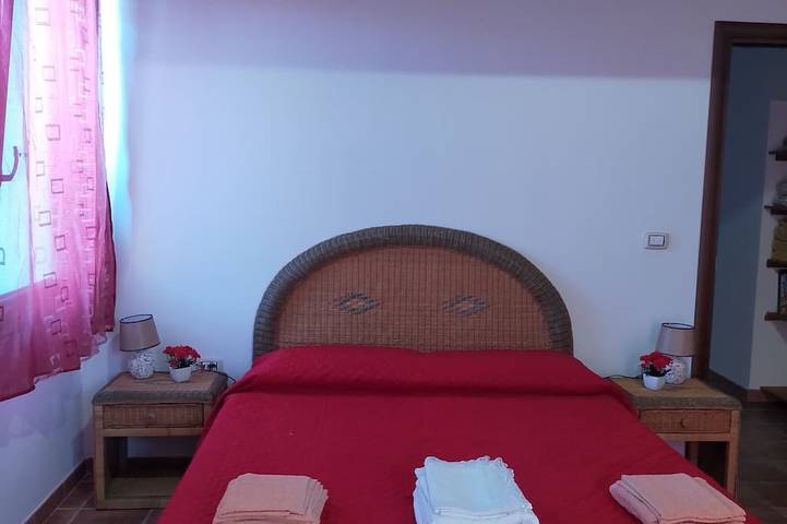 Old renovated farmhouse 300 meters from the sea in Spiaggia di Lampianu, Sassari