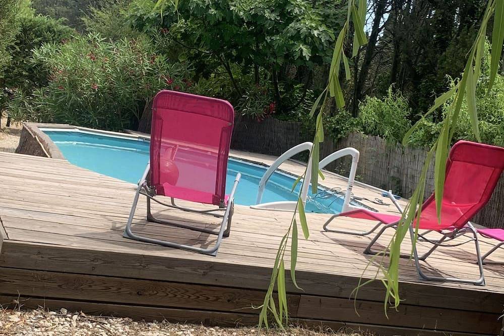 The house of Elorac St Remy de Provence with private pool in Saint-Rémy-de-Provence, Arles region