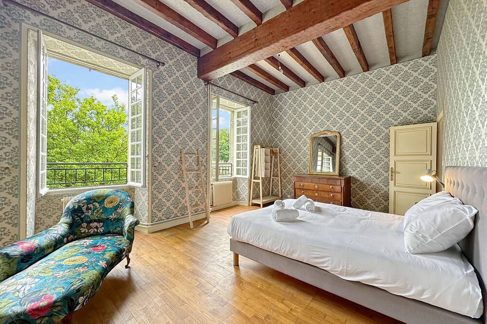*Keriner* manoir 10 pièces avec parc arboré in Pluguffan, Région de Quimper