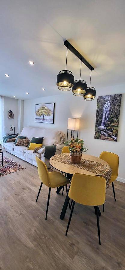 Apartamento de vacaciones para 4 personas, con vistas y terraza - 1