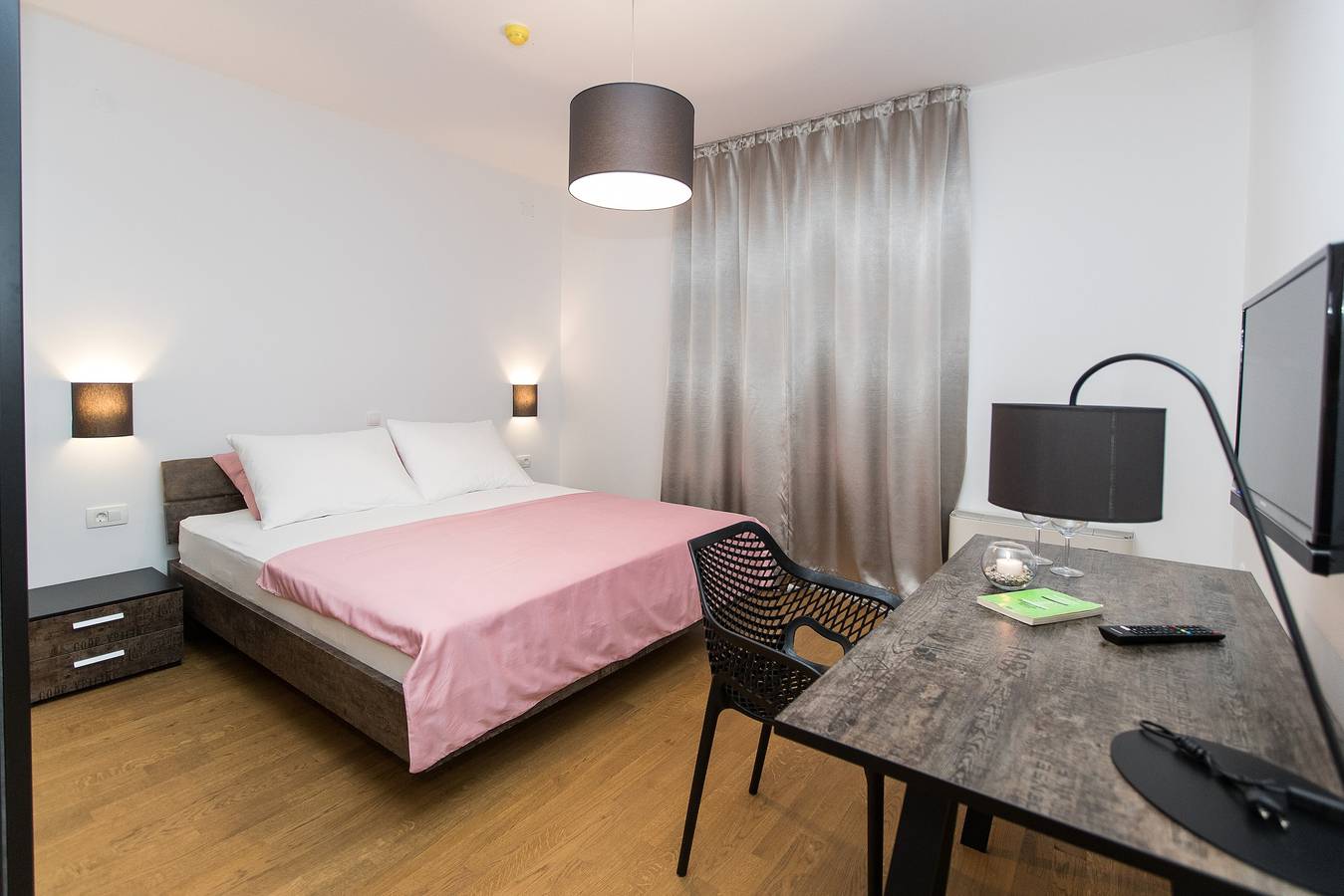 Habitación con balcón y vista al mar Selce, Crikvenica S-12272-b in Selce, Condado Litoral-Serrano
