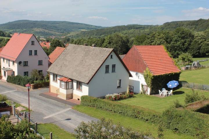 Ferienhaus für 6 Personen, mit Garten und Ausblick, mit Haustier in Oberweid