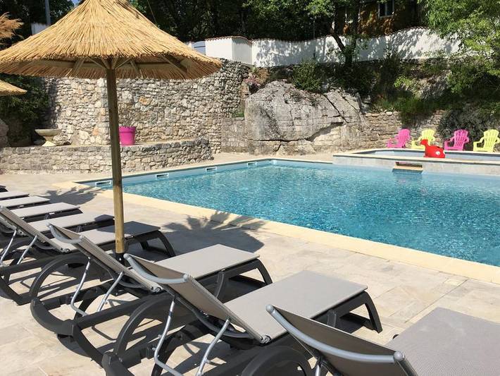 Chalet pour 2 personnes, avec Bassin pour enfant et Piscine