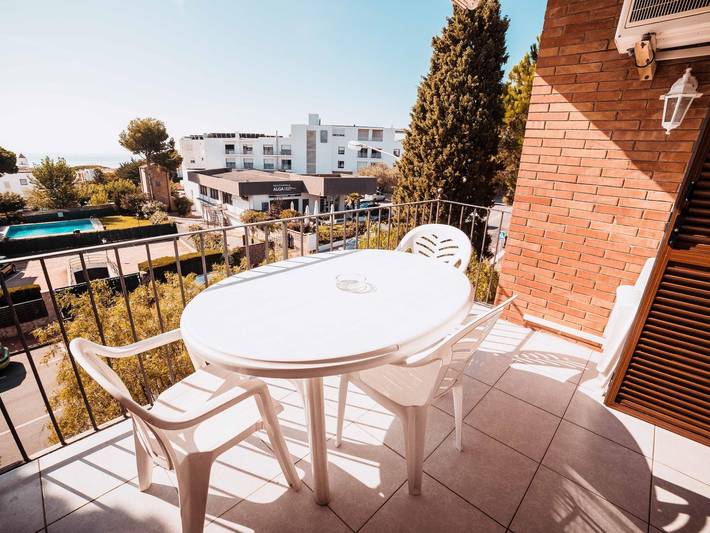Vakantiewoning voor 6 personen, with Uitzicht op zee and Terras as well as Tuin in Calella de Palafrugell