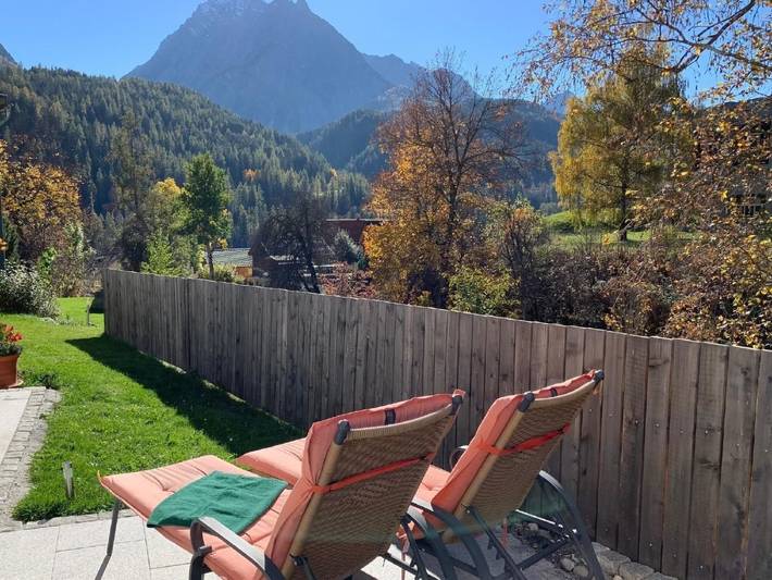Ferienwohnung für 3 Personen, mit Garten im Engadin