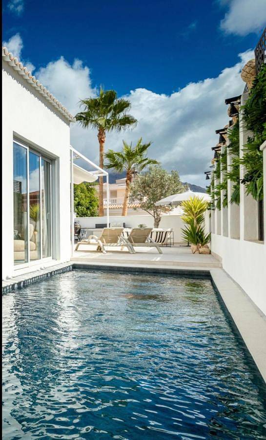 Casa de vacaciones para 8 personas, con balcón además de vistas y piscina en Las Nieves